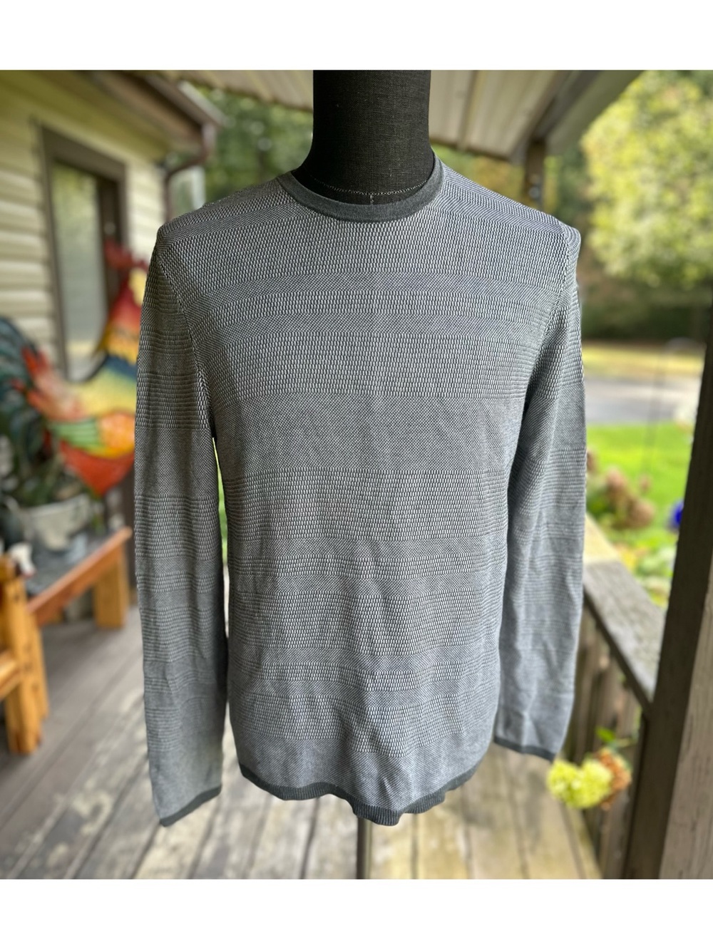 Alfani Men's Gray Textured Silk Blend Crewneck Sweater Size Medium